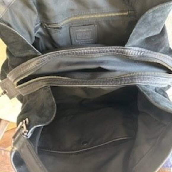 COACH Edie Purse - Black, Inside Pockets, Large Size - Picture 7 of 8